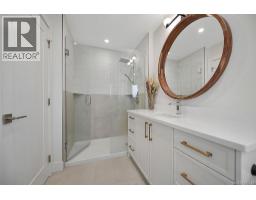 4317 Majestic Dr, Saanich, BC V8N3H1 Photo 37