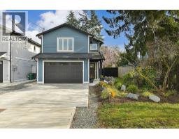 4317 Majestic Dr, Saanich, BC V8N3H1 Photo 50