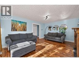 83 Renfrew, Petitcodiac, NB E4Z4S6 Photo 13