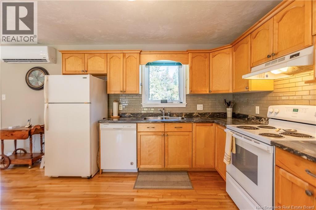 61 Fawcett Avenue - Image 11
