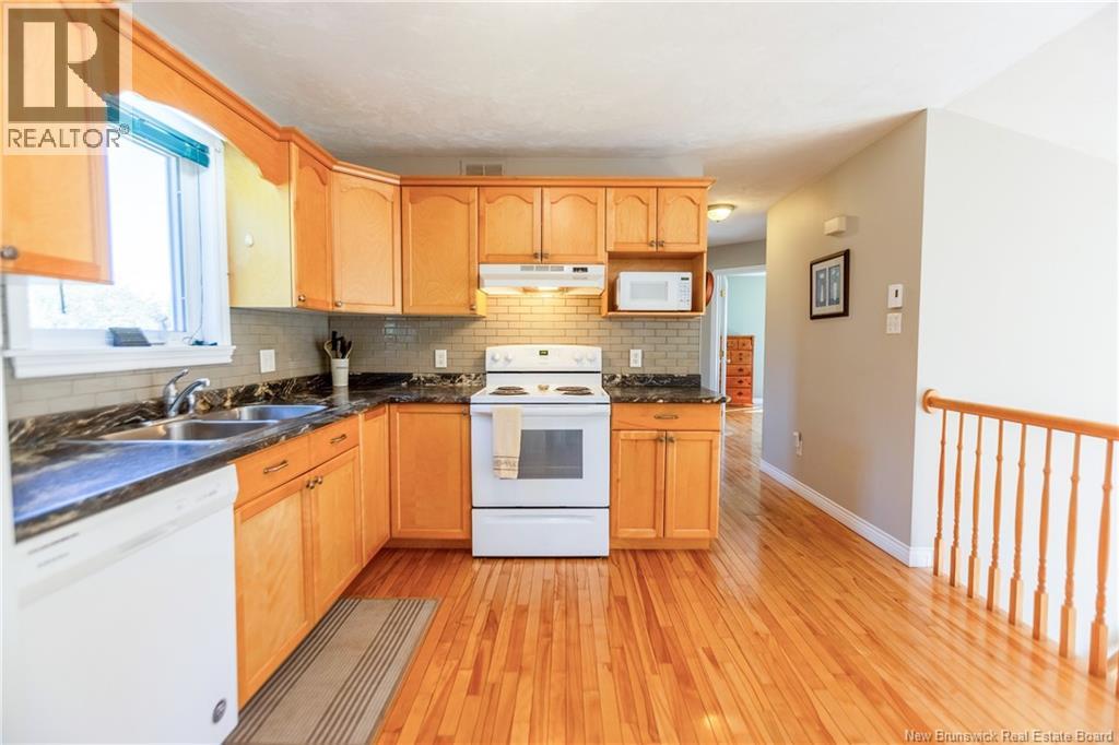 61 Fawcett Avenue - Image 12