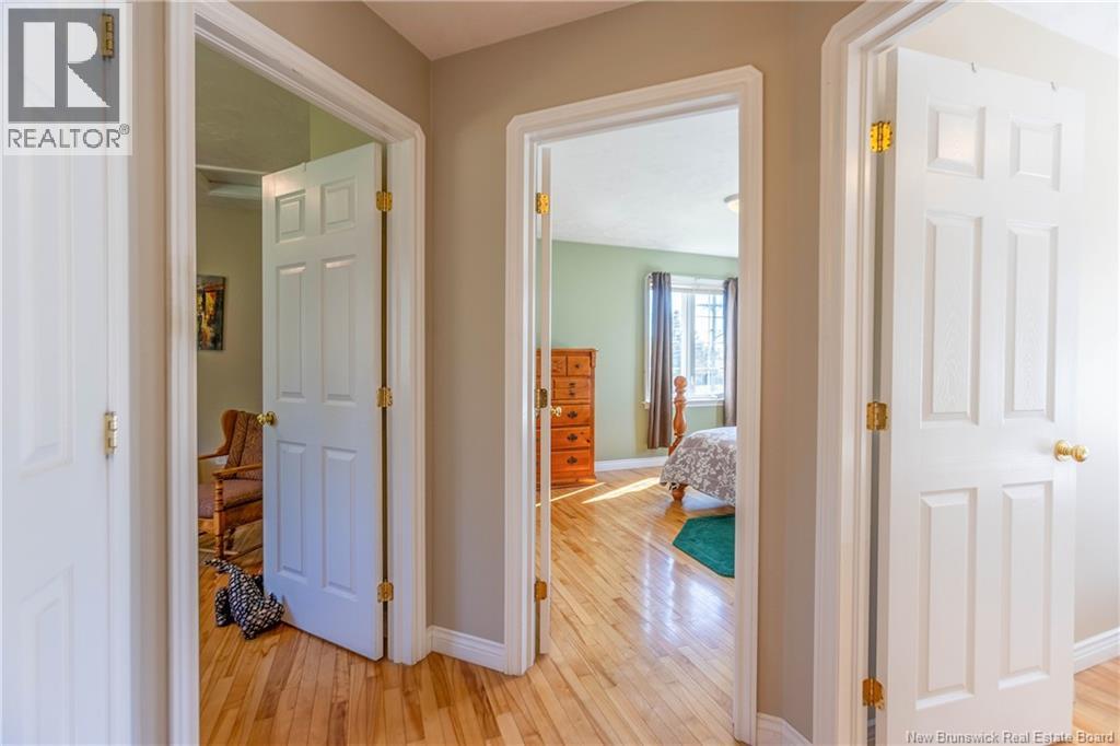 61 Fawcett Avenue - 13