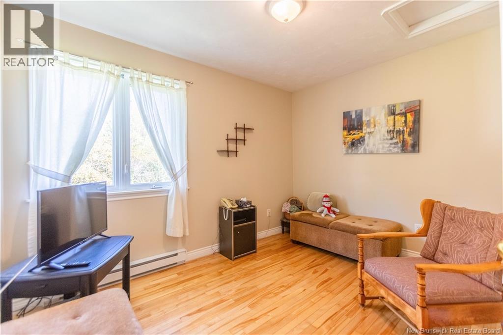 61 Fawcett Avenue - 18