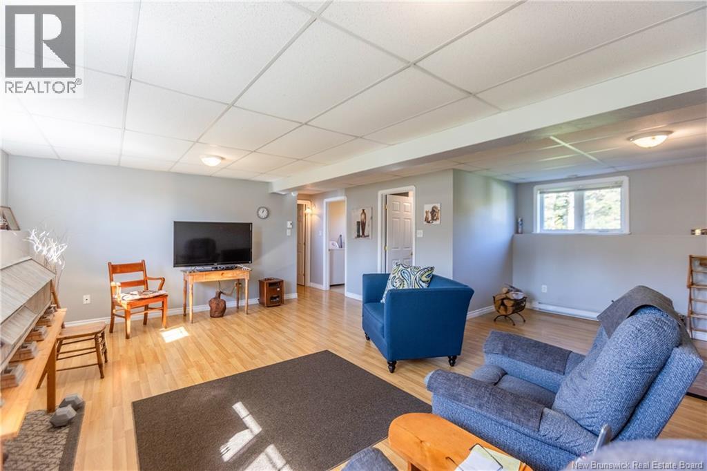 61 Fawcett Avenue - Image 21