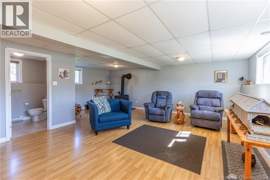 61 Fawcett Avenue - Image 22