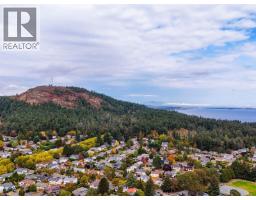 4317 Majestic Dr, Saanich, BC V8N3H1 Photo 67
