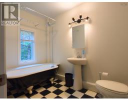 6220 Sissiboo Road, Bear River, NS B0S1B0 Photo 26