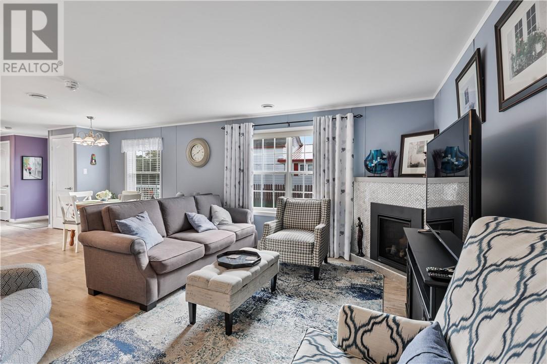 485 WOOD Street - Image 18