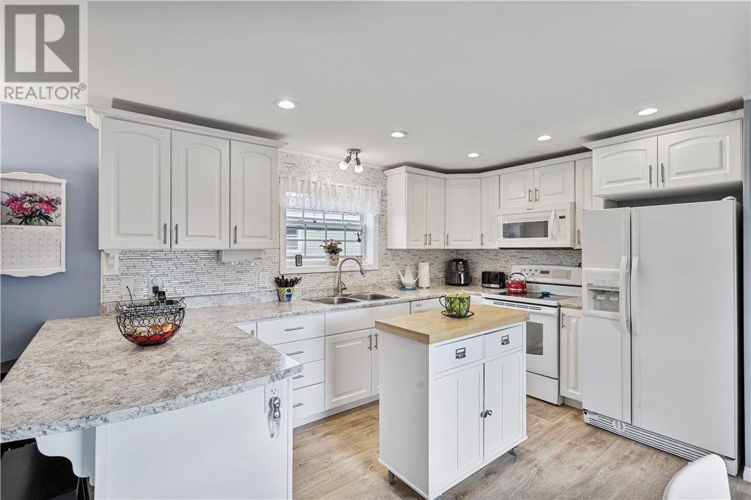 485 WOOD Street - 25