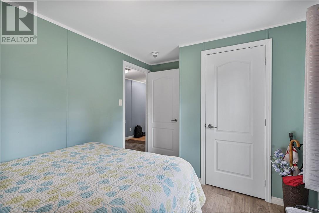 485 WOOD Street - 32