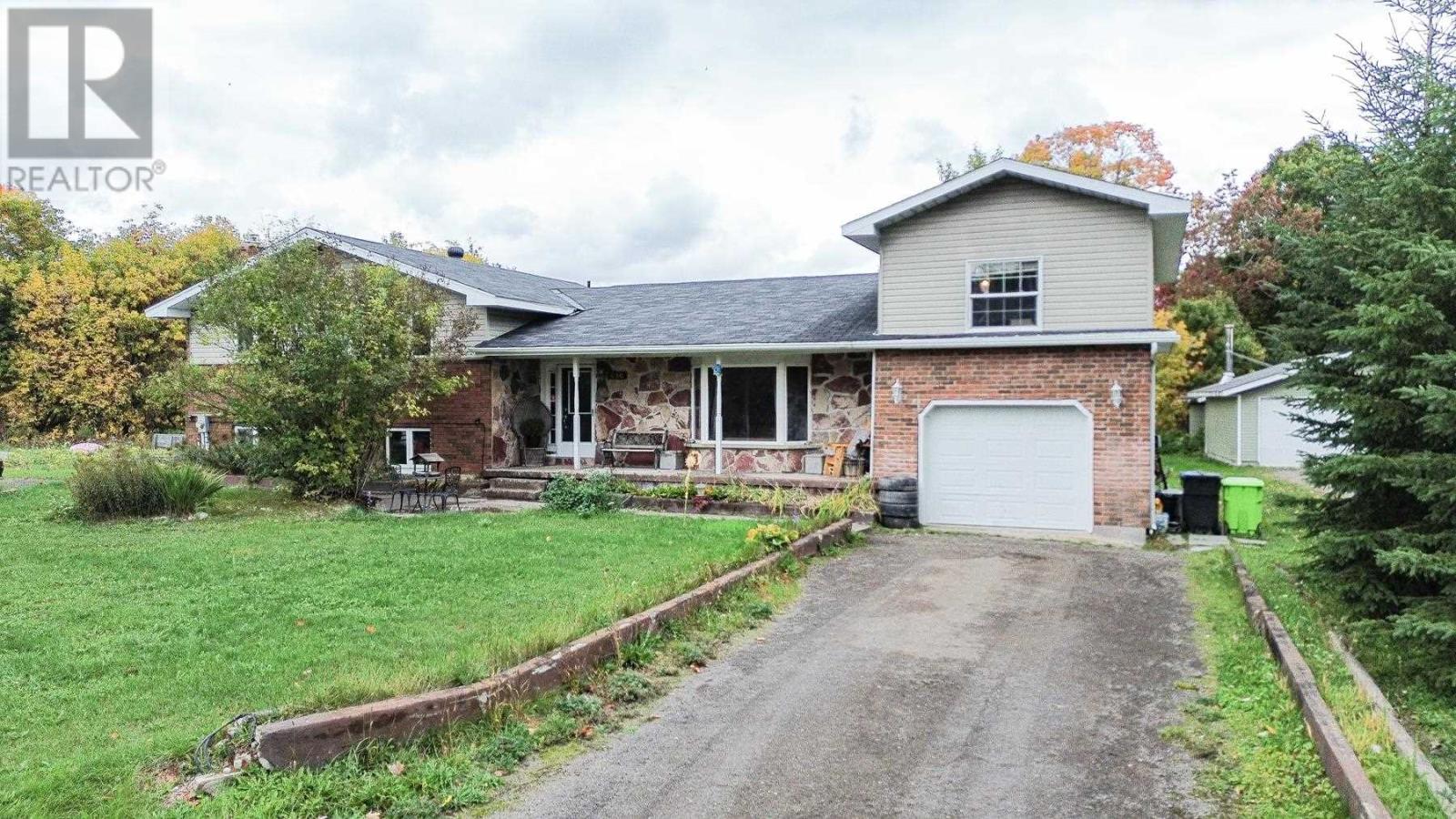 480 Moss RD - 1
