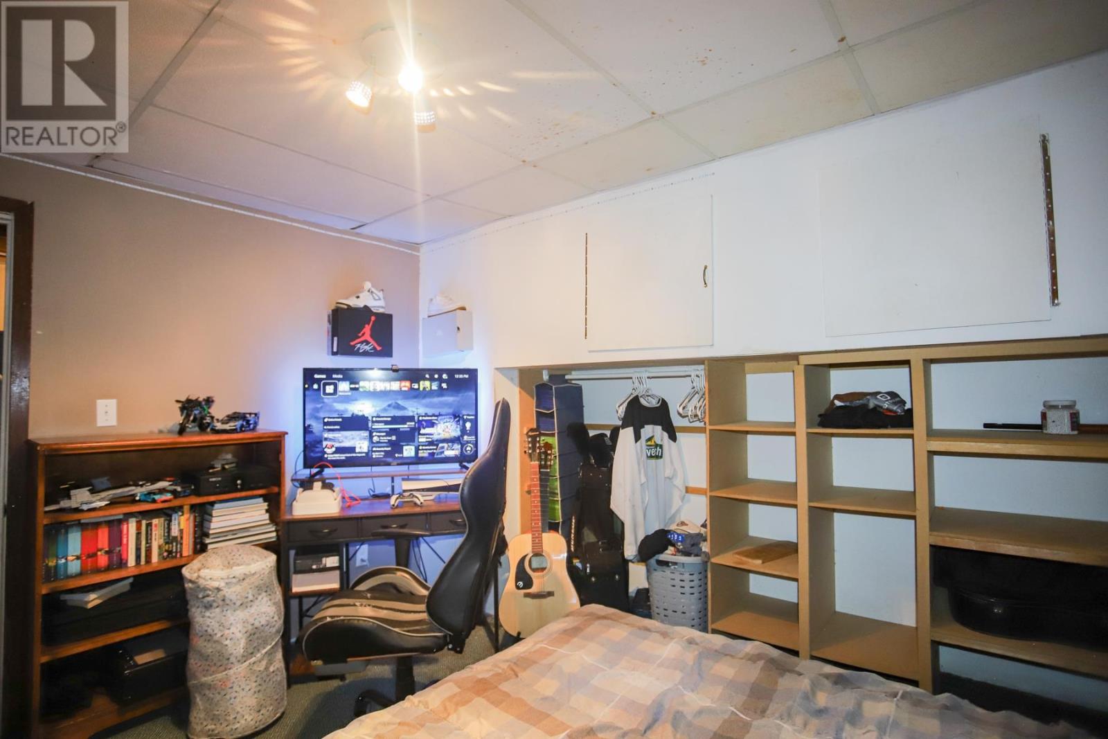 480 Moss RD - Image 37