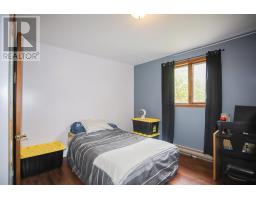 Living room - 480 Moss Rd, Sault Ste  Marie, ON P6A5K8 Photo 12