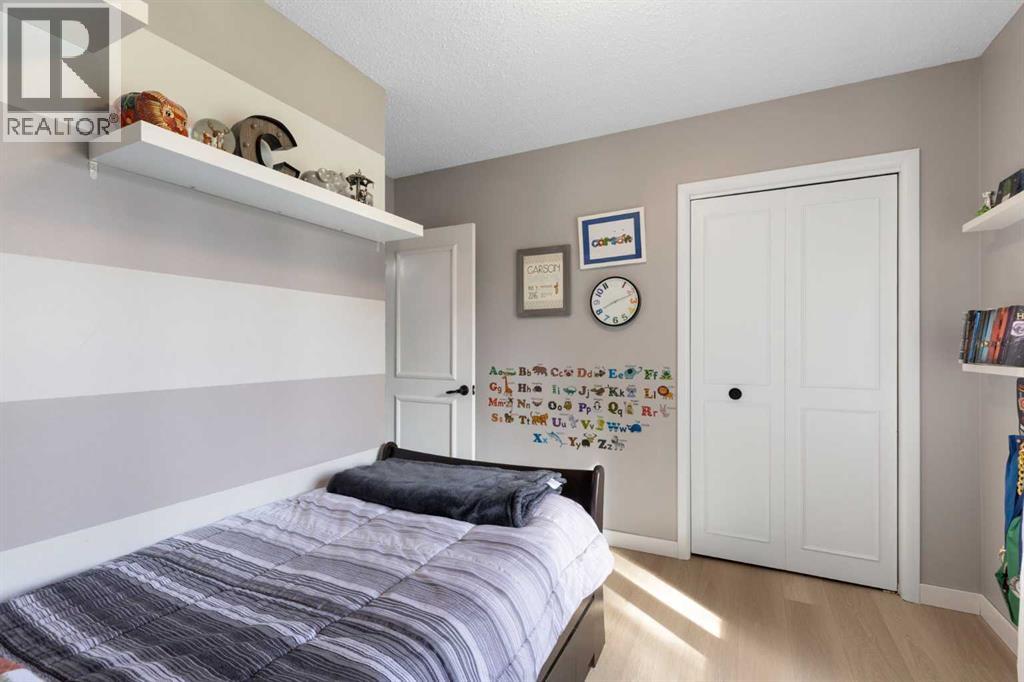 2320 58 Avenue SW - Image 30