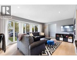 2320 58 Avenue Sw, Calgary, AB T3E1N5 Photo 15