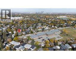 2320 58 Avenue SW - photo 5