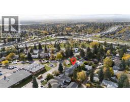 3pc Bathroom - 2320 58 Avenue Sw, Calgary, AB T3E1N5 Photo 7