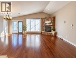 497 Edinburgh Road W - photo 2
