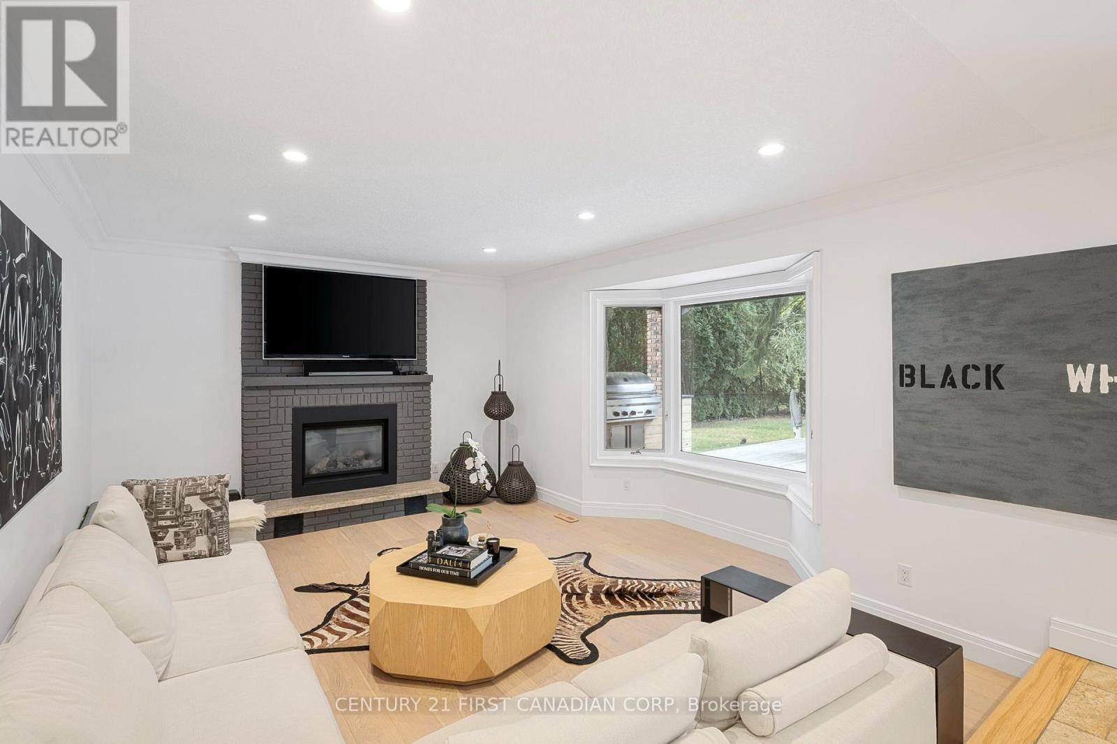86 TOBIN COURT - Image 22