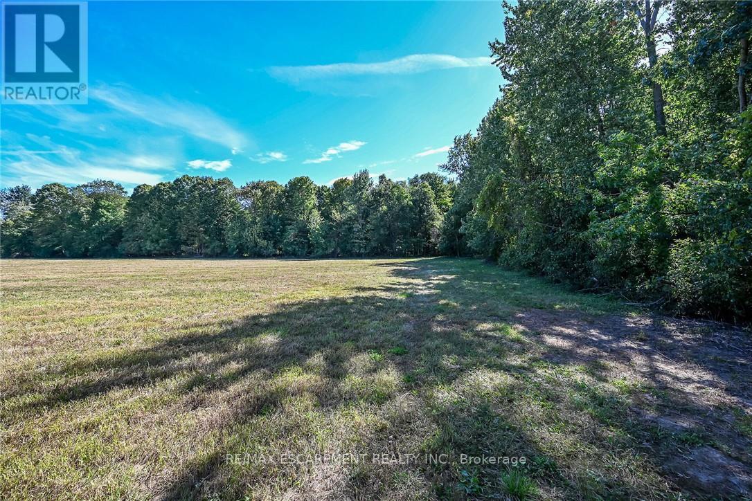 Pt Lt 1-2 Norfolk County 19 Road East — photo 40
