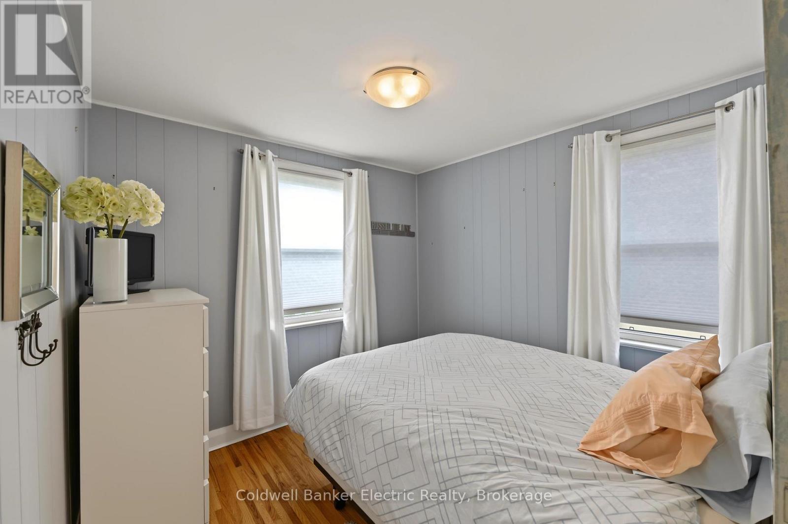 440 Howden Street — photo 13