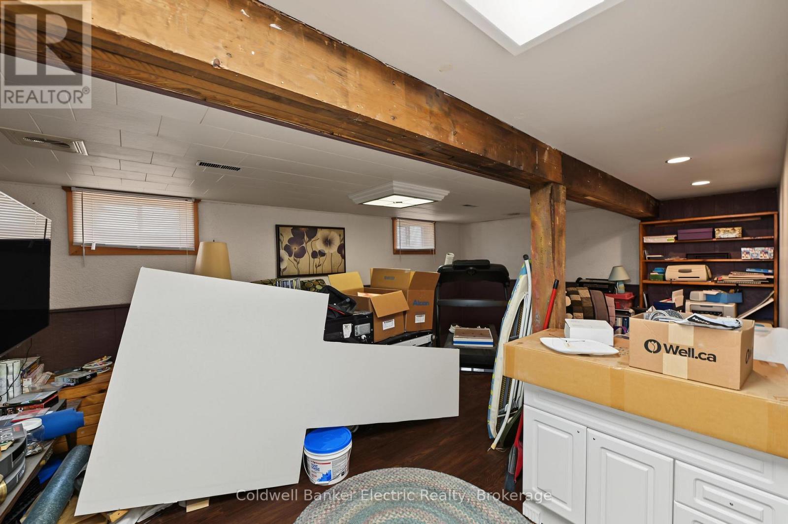440 Howden Street — photo 15
