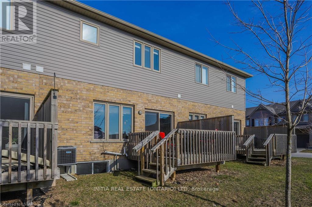 1924 Cedarhollow Boulevard — photo 36