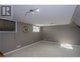 121 - 1924 Cedarhollow Boulevard, London North, ON N5X0K3 Photo 32