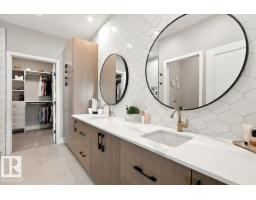 #427 7463 May Cm Nw, Edmonton, AB T6R0X1 Photo 20