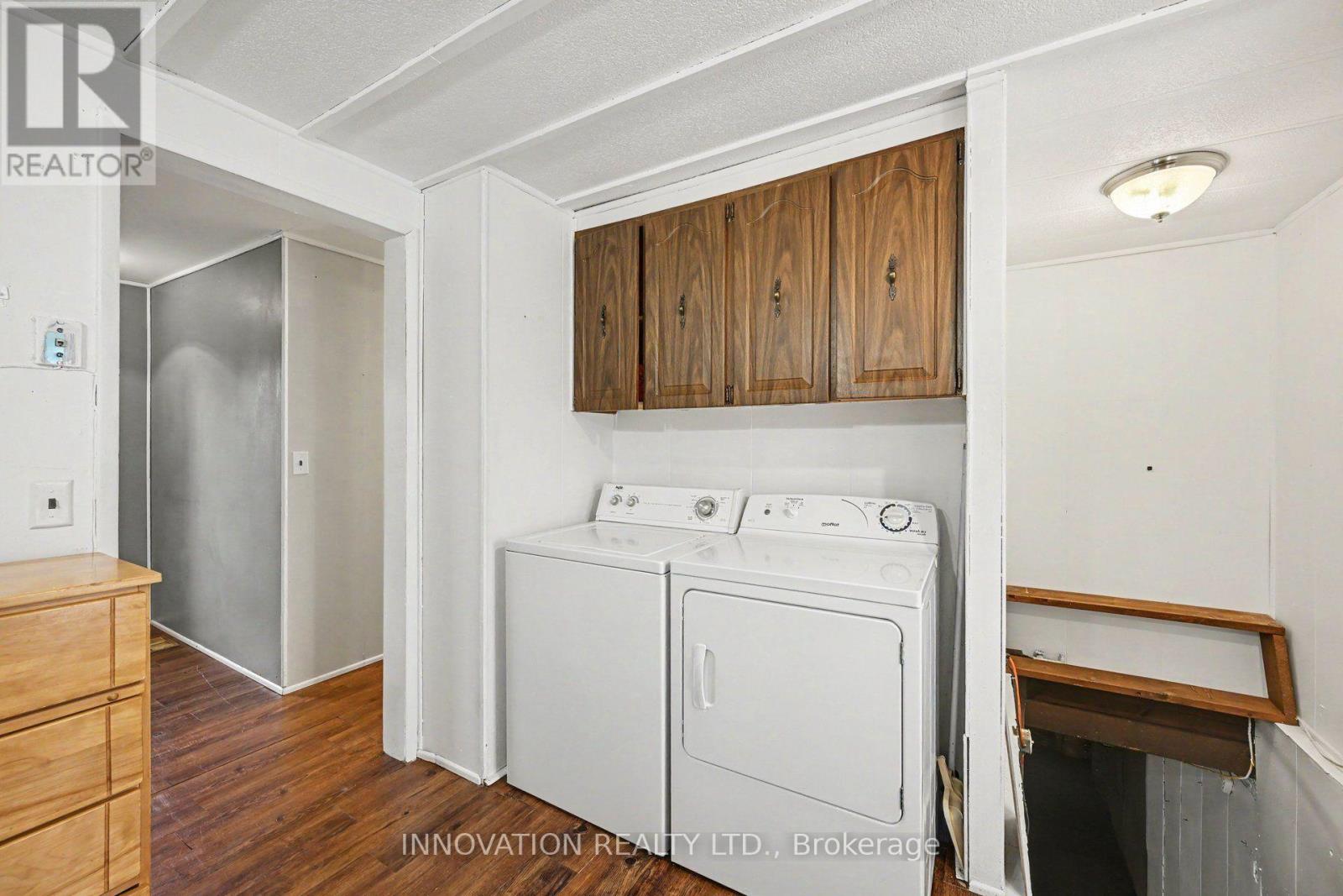 170 ADELAIDE STREET - 5