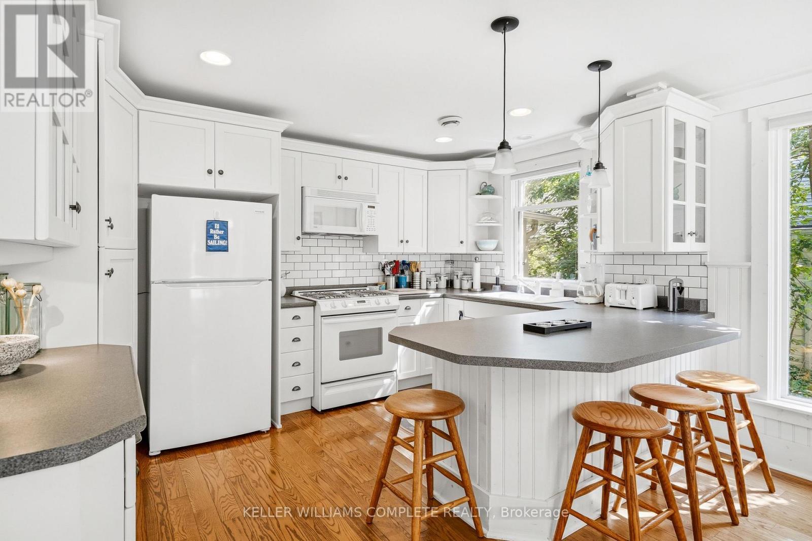 1288 WALKER LANE - 29