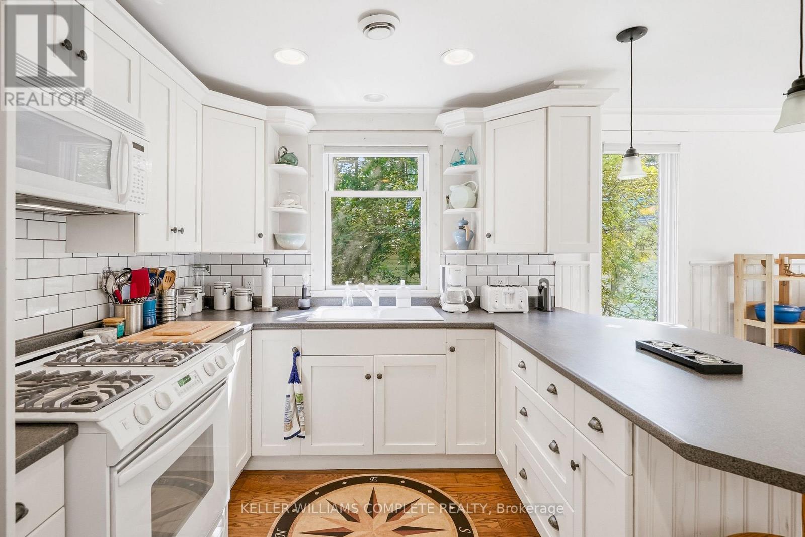 1288 WALKER LANE - Image 30