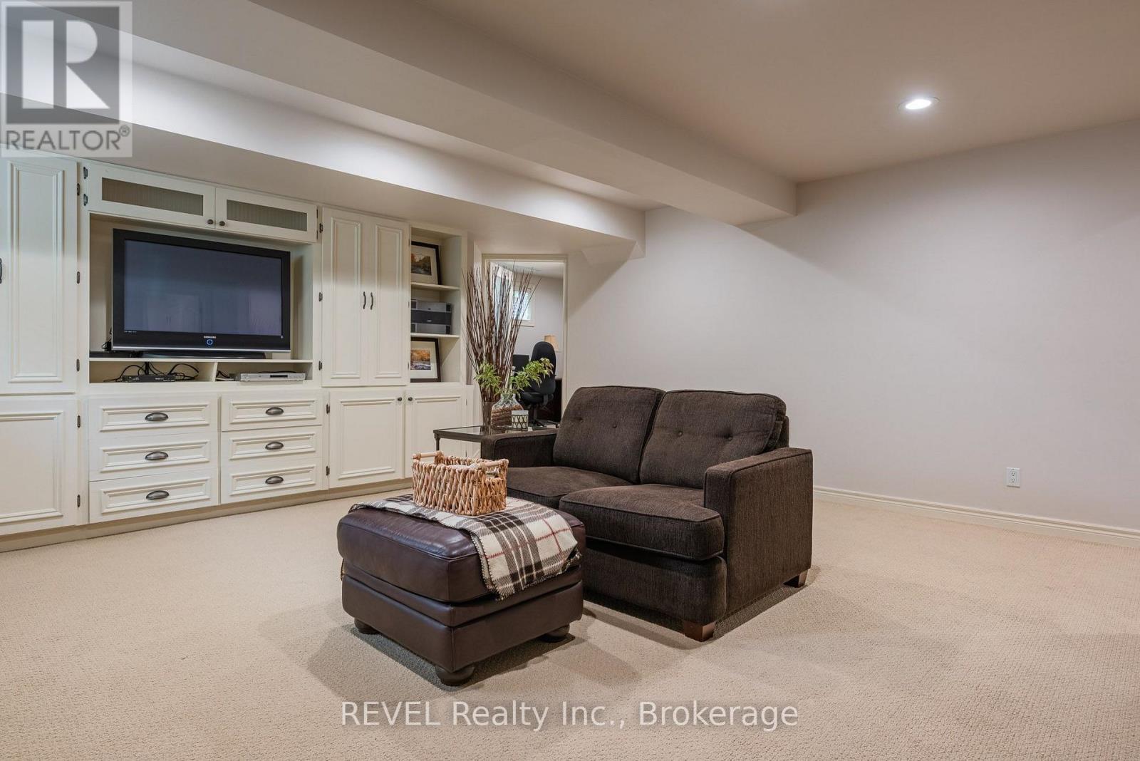 3250 THUNDER BAY ROAD - Image 30