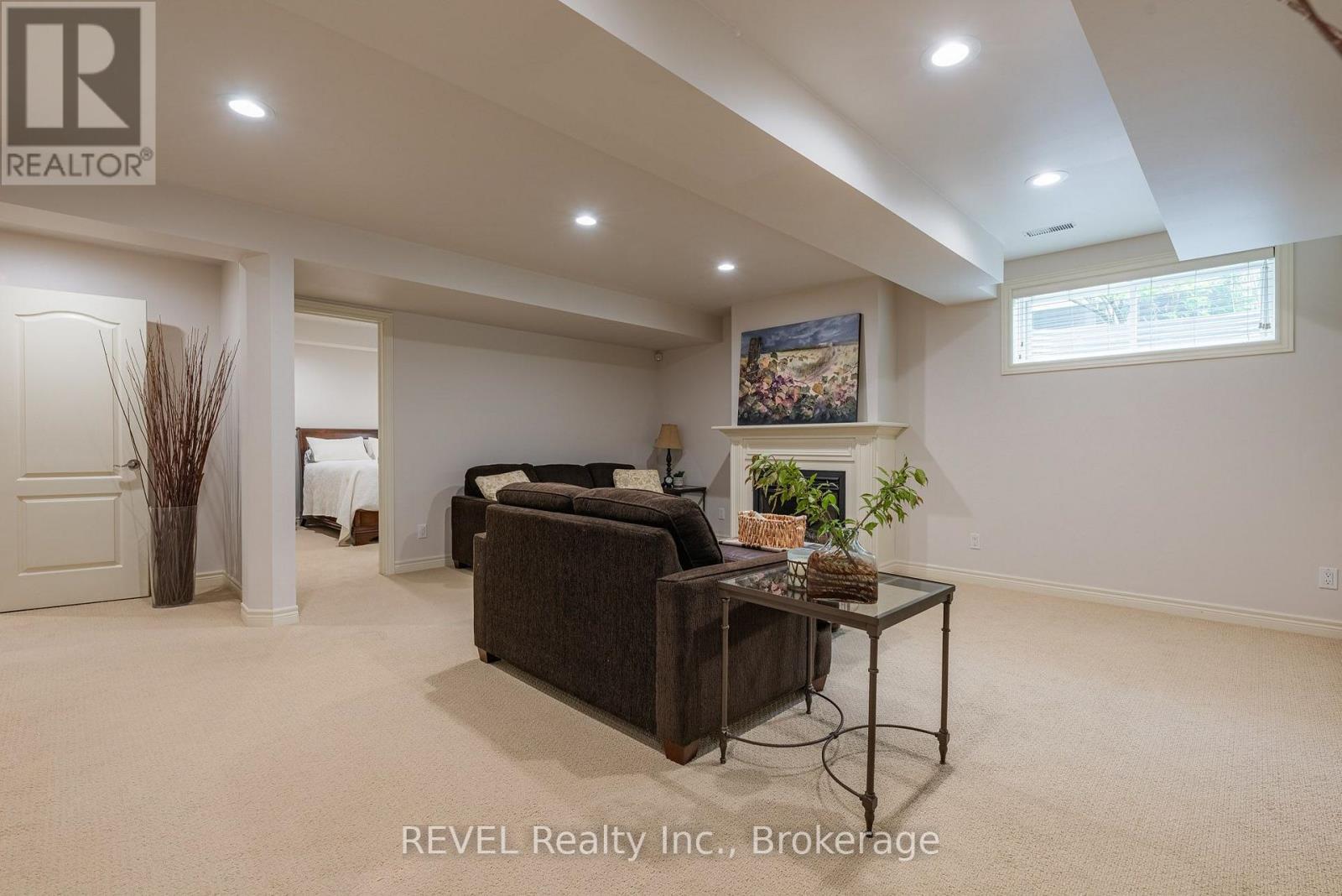 3250 THUNDER BAY ROAD - Image 31