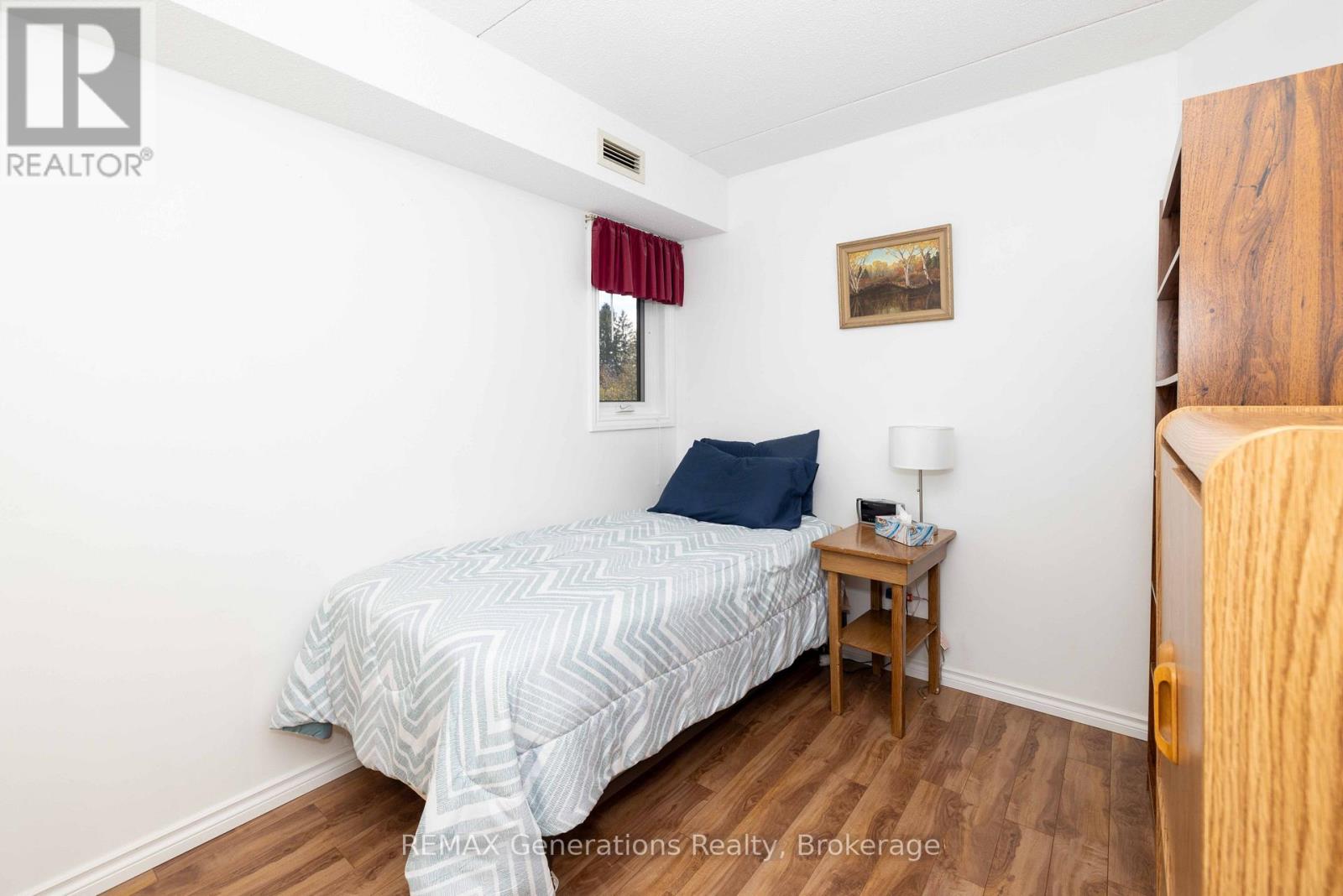 #207 800 GORDON STREET - Image 16