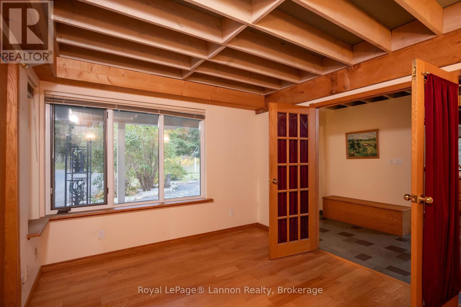 2165 GREGOR ROAD - 16