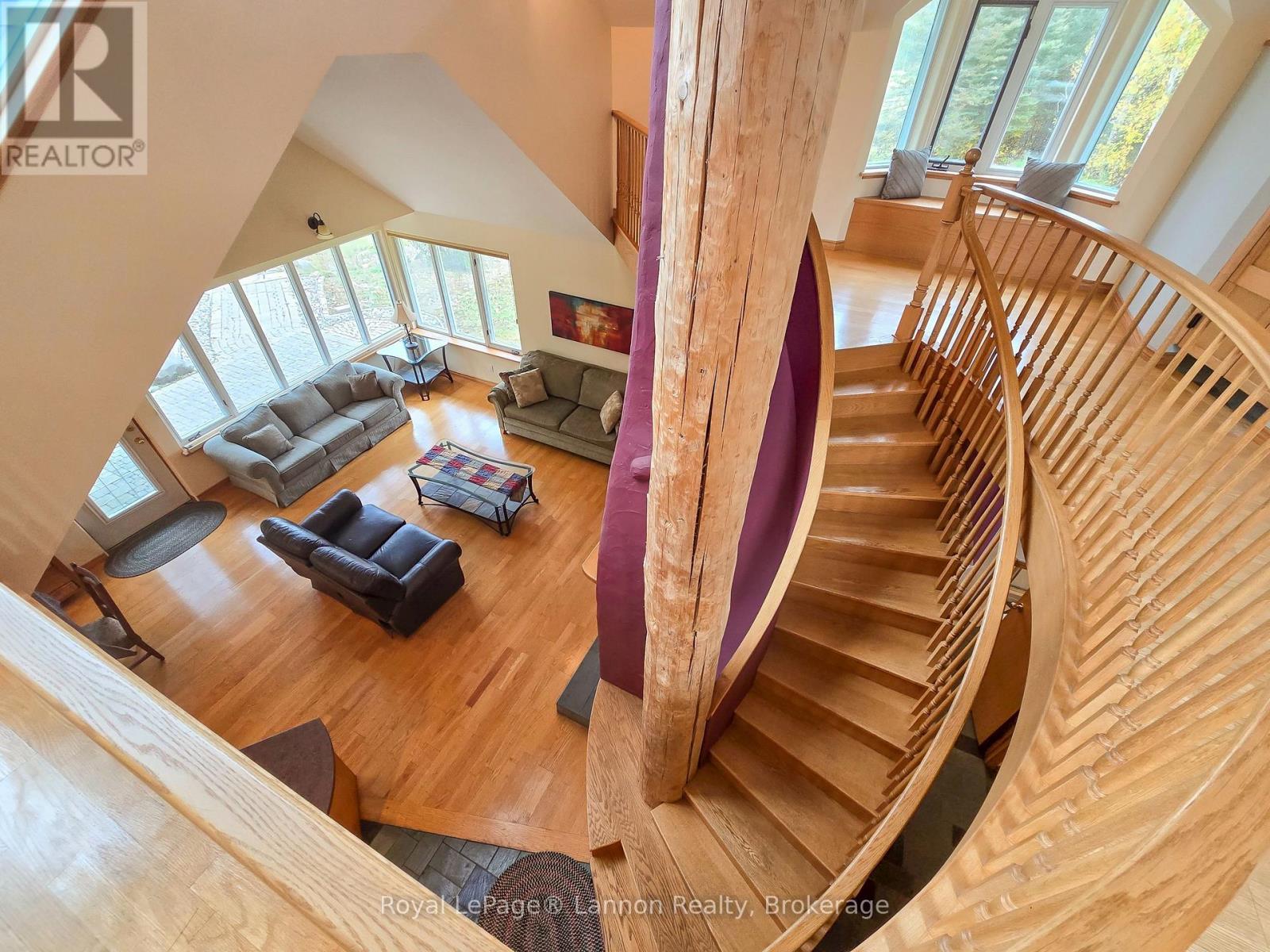 2165 GREGOR ROAD - 22