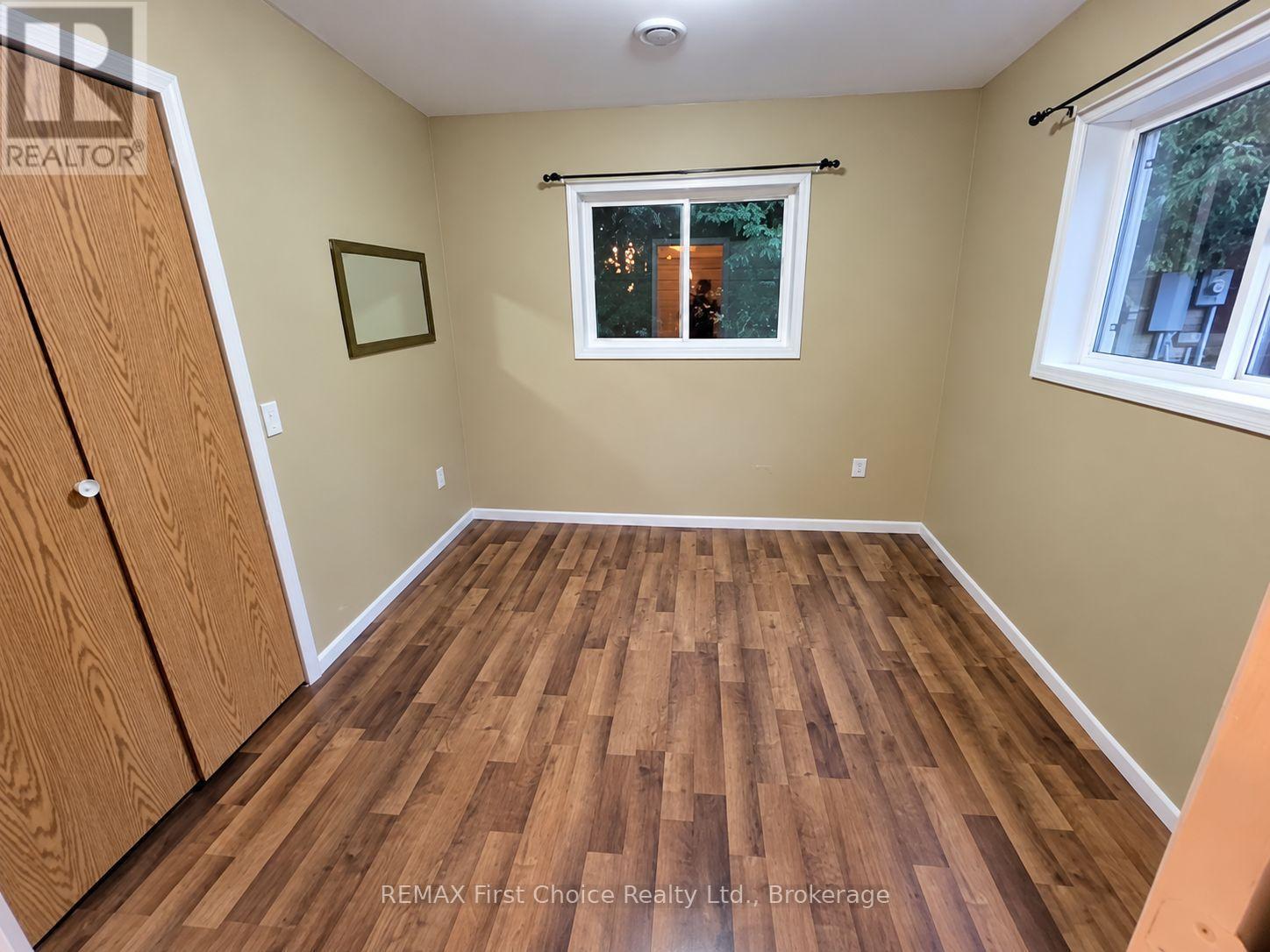 702 RIVER AVENUE E - 12