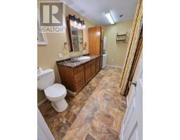 Sunroom - 702 River Avenue E, Rainy River, ON P0W1L0 Photo 9