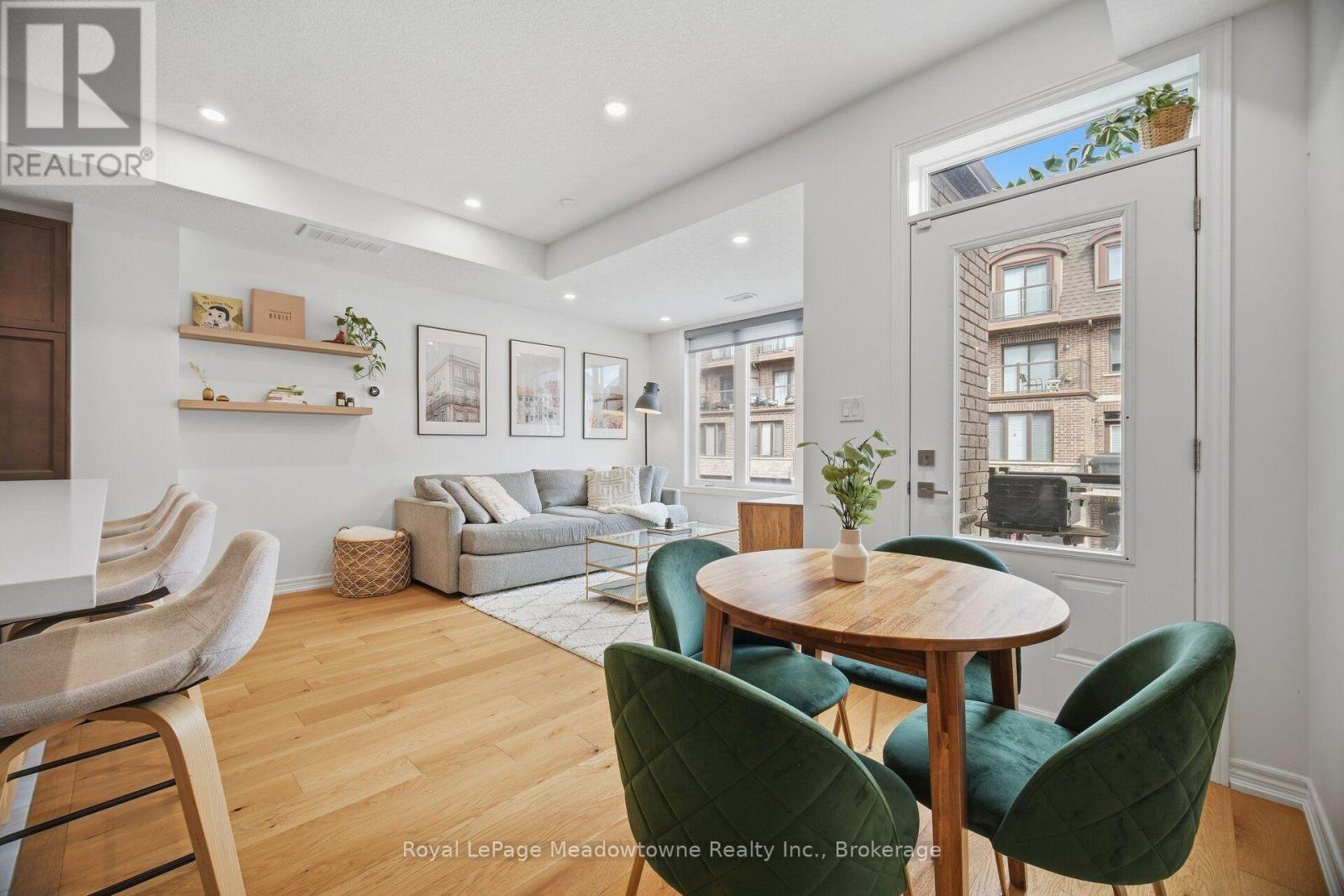 #55 445 ONTARIO STREET S - 13