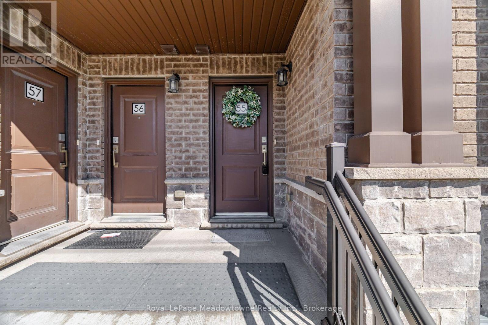 #55 445 ONTARIO STREET S - 3