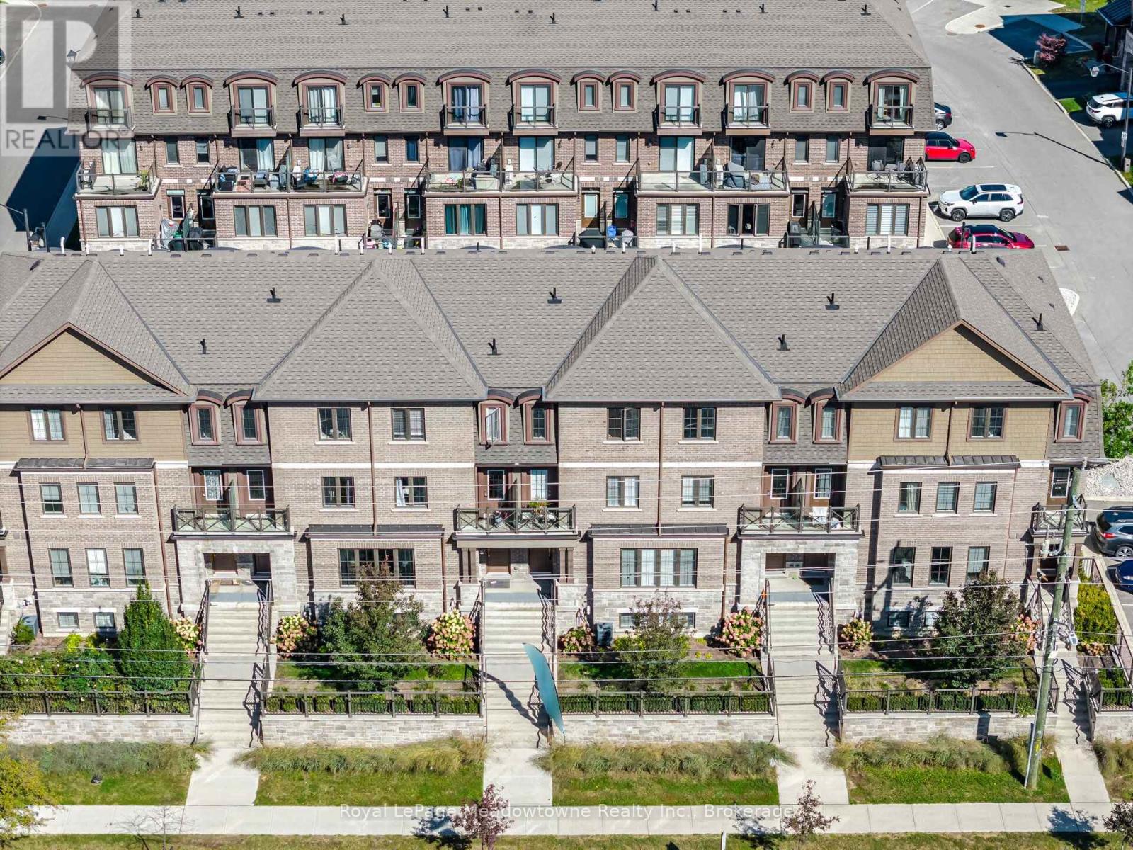 #55 445 ONTARIO STREET S - 50