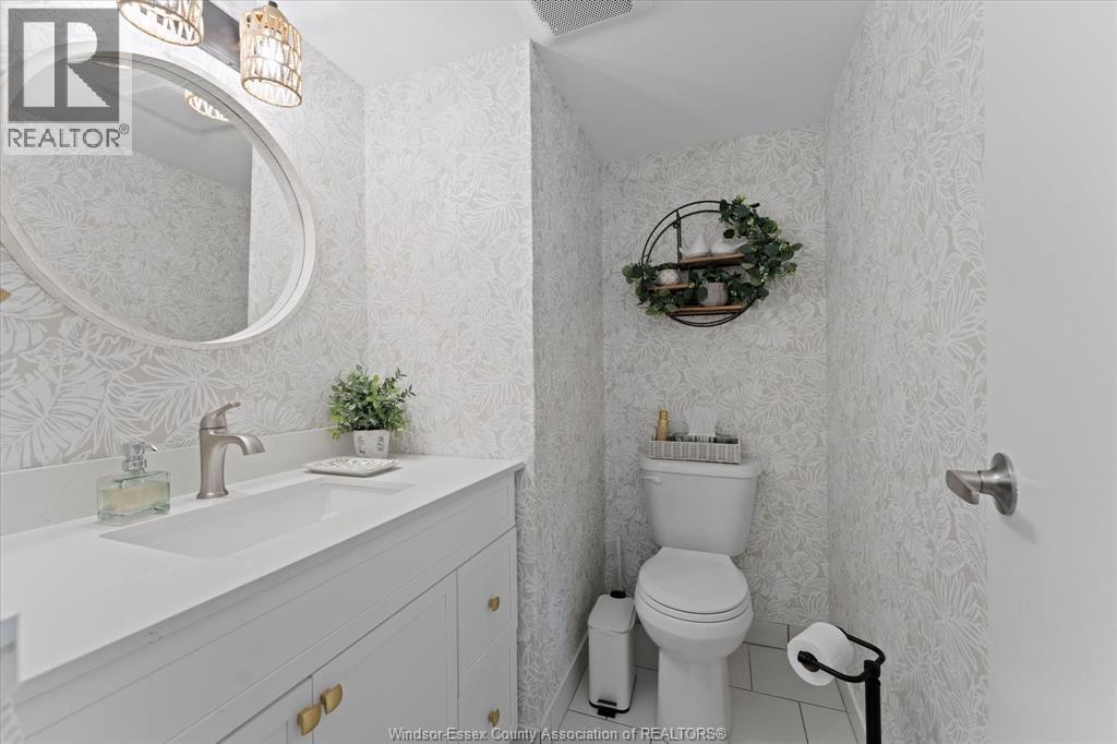 #702 8591 Riverside DRIVE East - Image 20