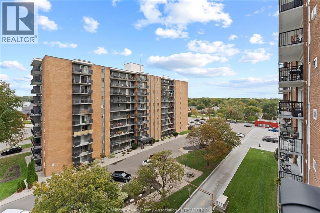 #702 8591 Riverside DRIVE East - 29