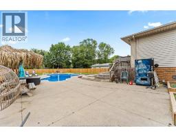 1290 County Road 22, Lakeshore, ON N0R1A0 Photo 34