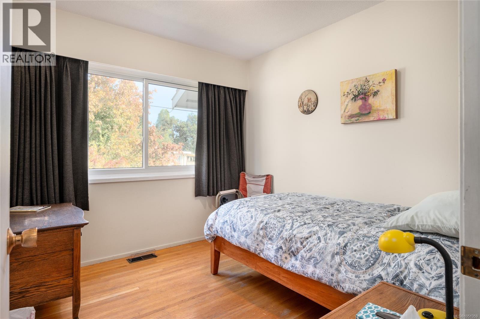 2061 Forest Dr - 21