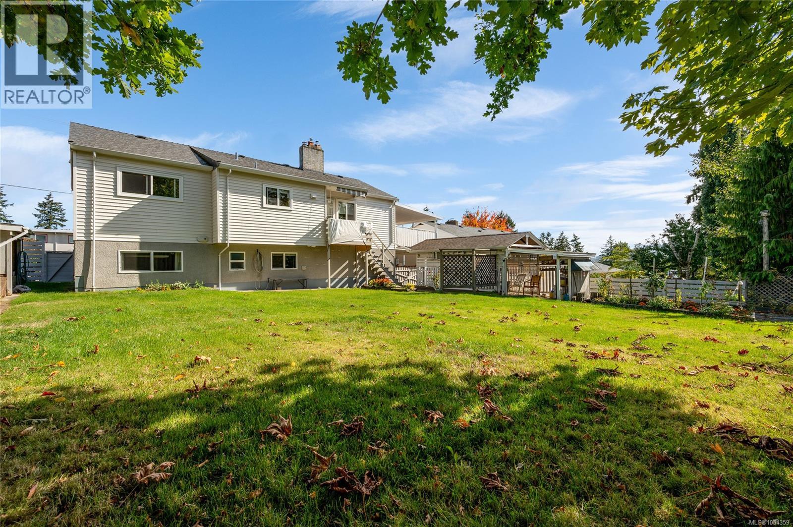 2061 Forest Dr - 38