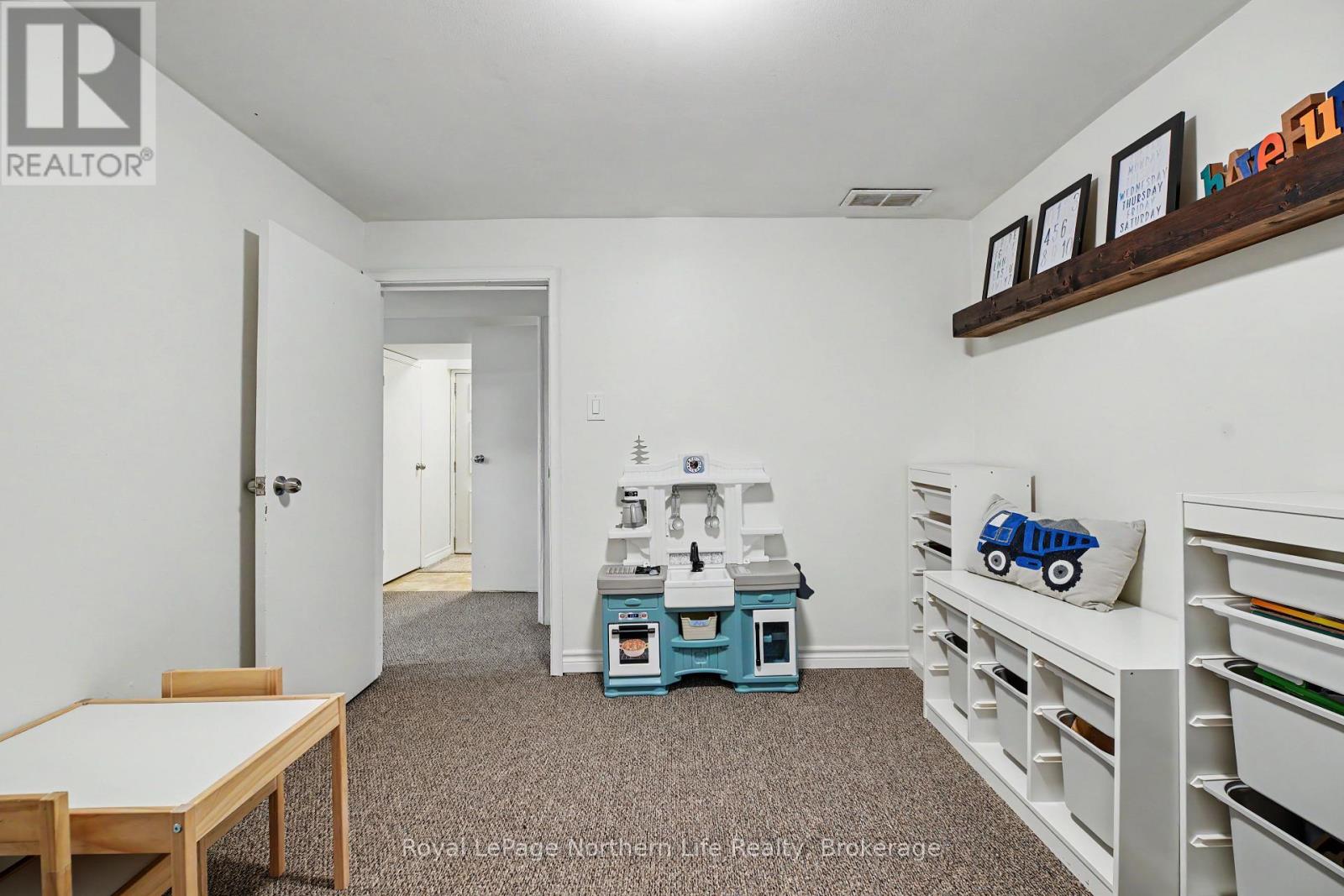 835 LORNE AVENUE - Image 28