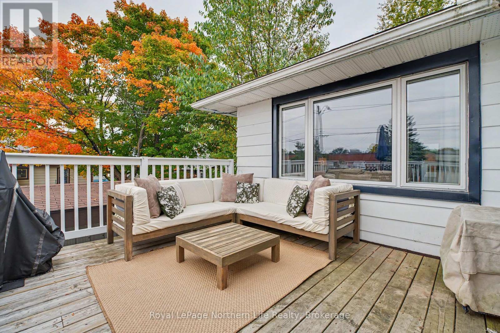 835 LORNE AVENUE - Image 36