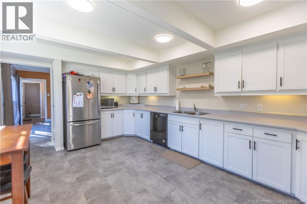 281 Main Street - Image 13